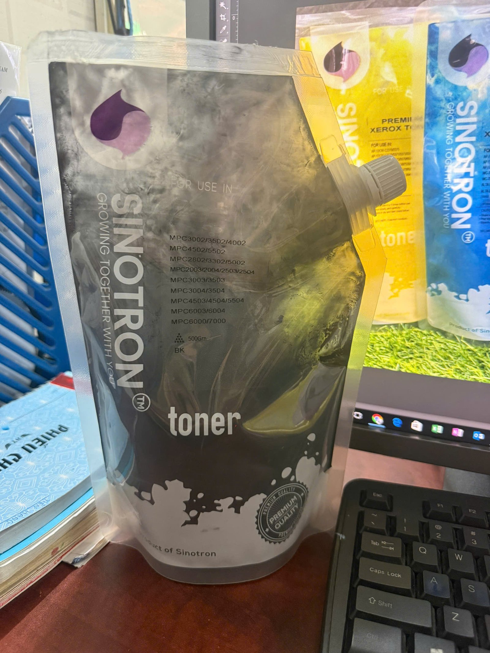 z7579239176189_8c1a8c939a9ca43253b3ebb0578a70b0 Mực máy photocopy Toshiba 4515AC - HCM z7579239176189 8c1a8c939a9ca43253b3ebb0578a70b0