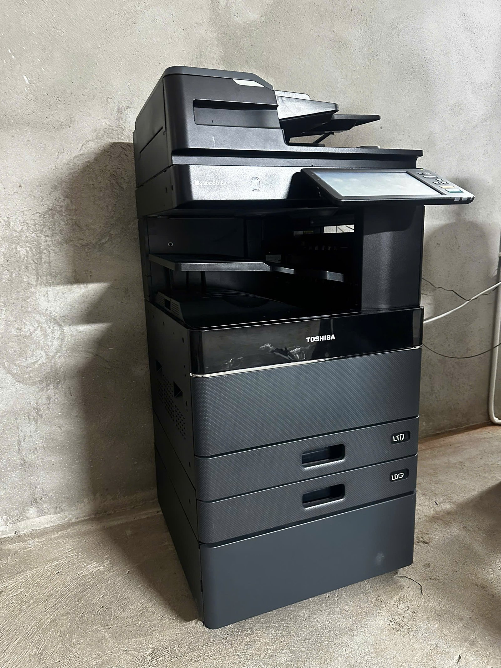 Thuê máy PHOTOCOPY tại Long An MIỄN PHÍ MỰC IN 1789178689720 7235513198962738458 g3176430678017912935 bb5fc1e98832640ea10017dfd8bc28a2