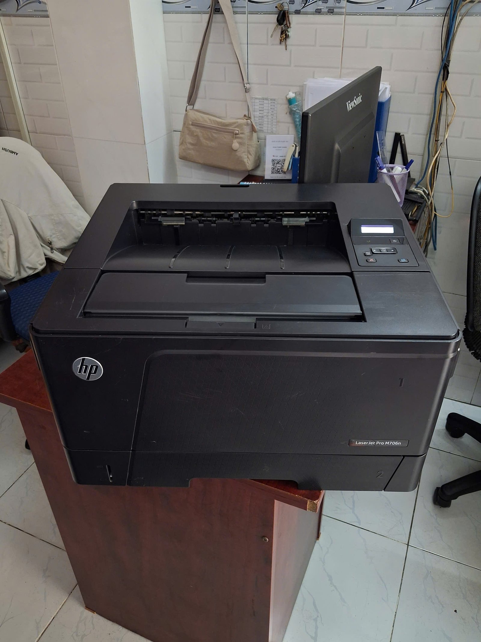 Máy in HP Pro M706N cũ